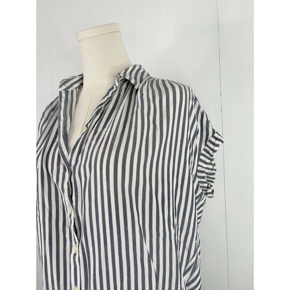Madewell Central Stripe Button Down Shirt Size XS Short Sleeve Hi Low Top - Picture 4 of 9